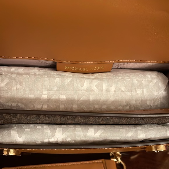 Michael Kors XS Heather Crossbody - Picture 6 of 7